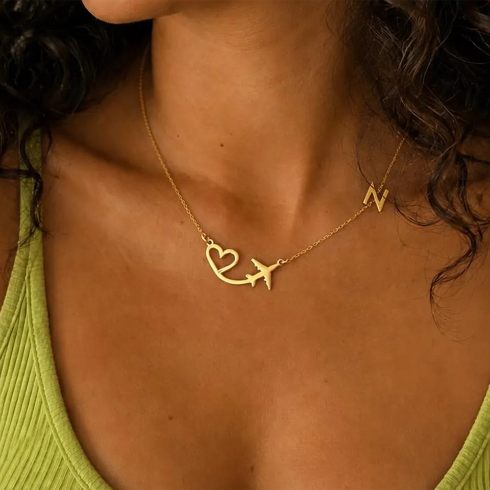 Personalized Heart Airplane In - Name Necklace Custom avaliação e preço