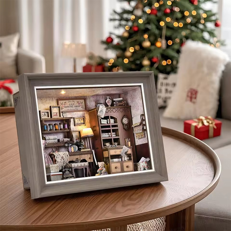 DIY Book Nook Kit 3D Miniature - Engraved Wood Frame avaliação e preço